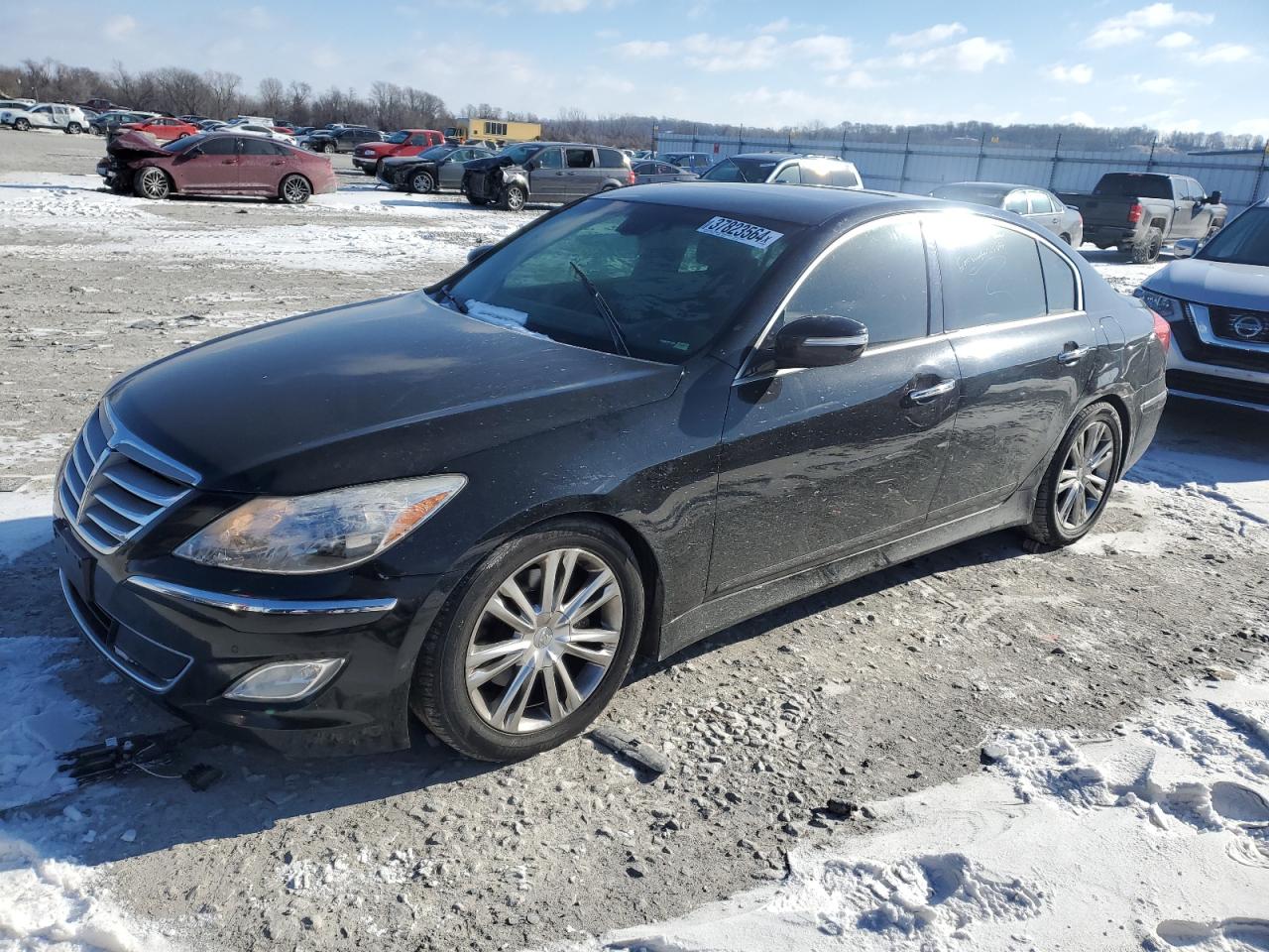 Hyundai Genesis (2012)