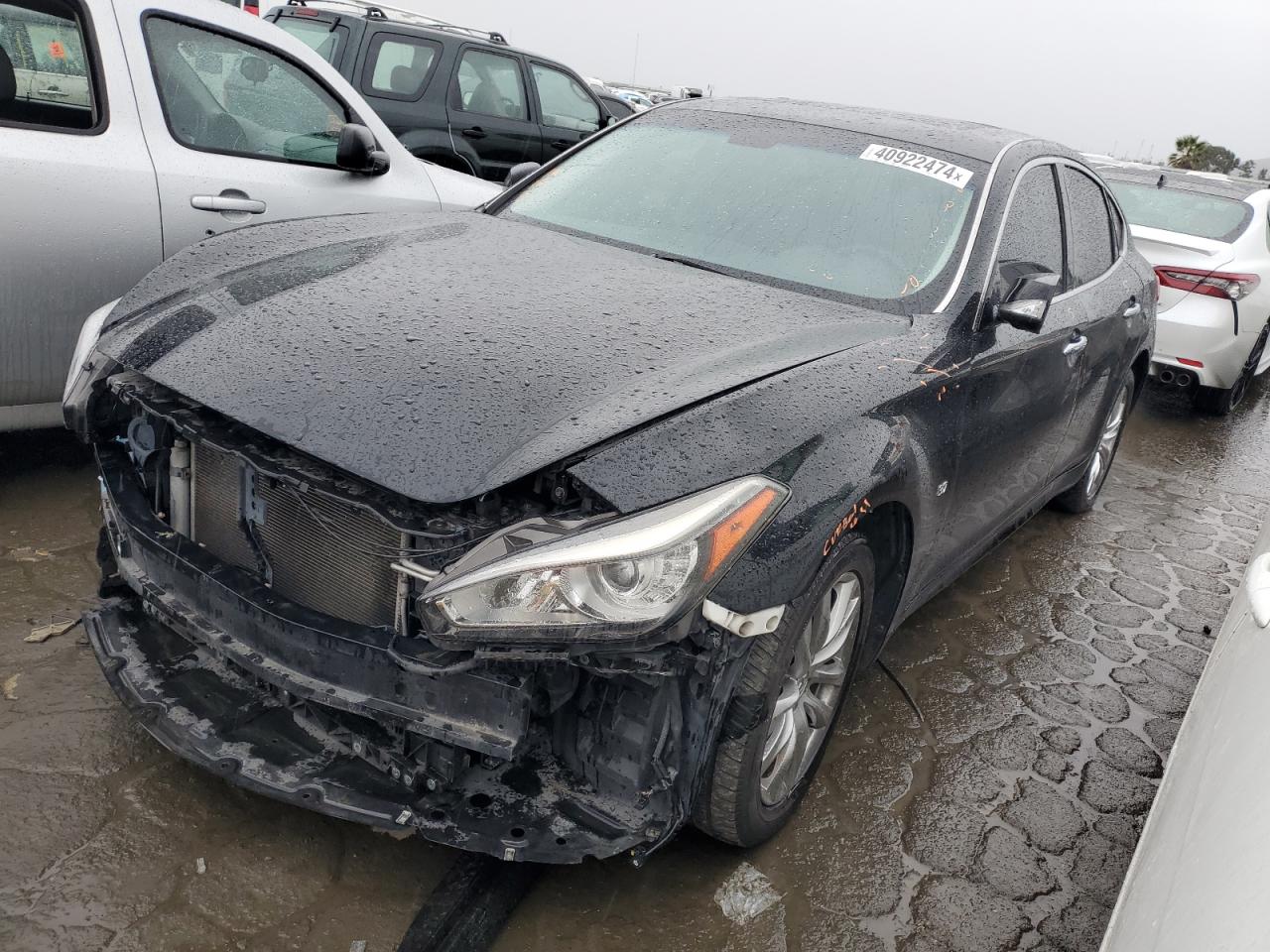 Infiniti Q70 (2017)