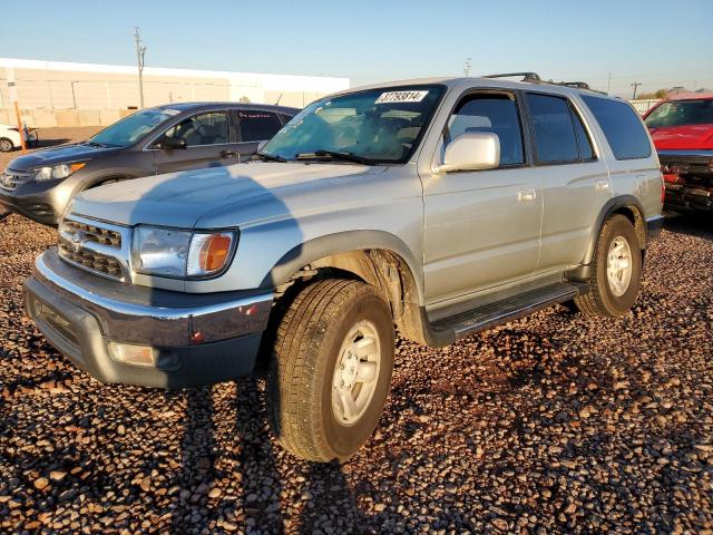 Toyota 4runner (2000)
