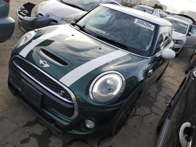 Mini Cooper (2015)