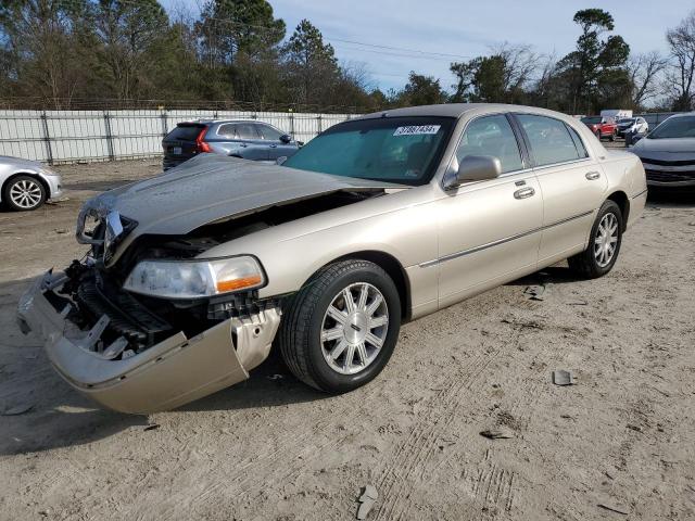 Lincoln Towncar (2011)