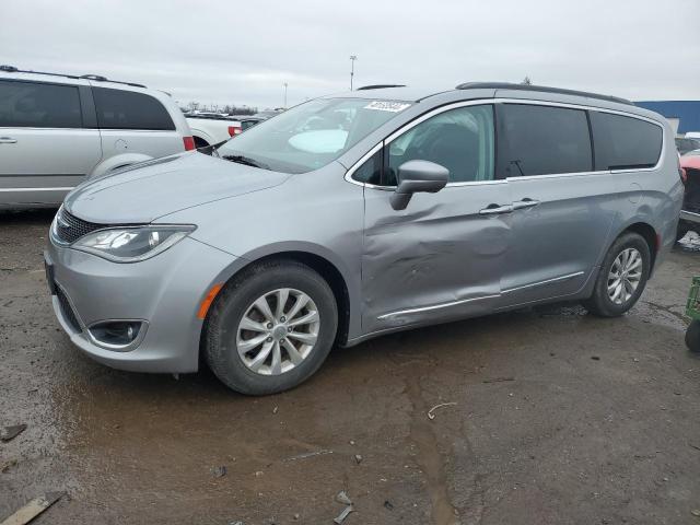 Chrysler Pacifica (2017)