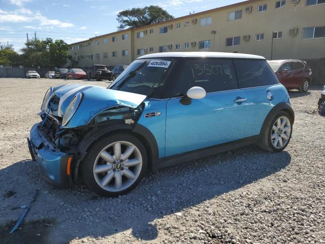 Mini Cooper (2005)