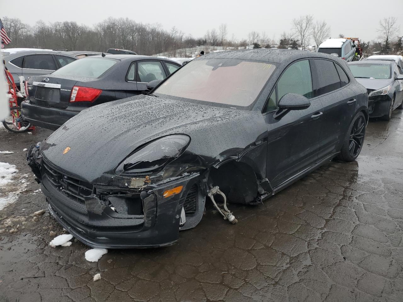 Porsche Macan (2024)