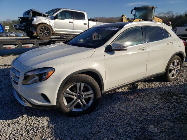 Mercedes-benz Gla-class (2015)