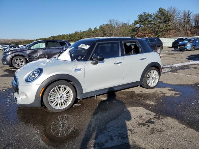 Mini Cooper (2020)