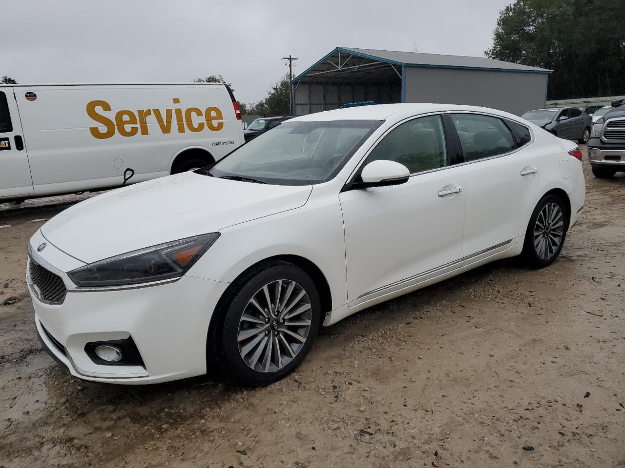 Kia Cadenza (2017)