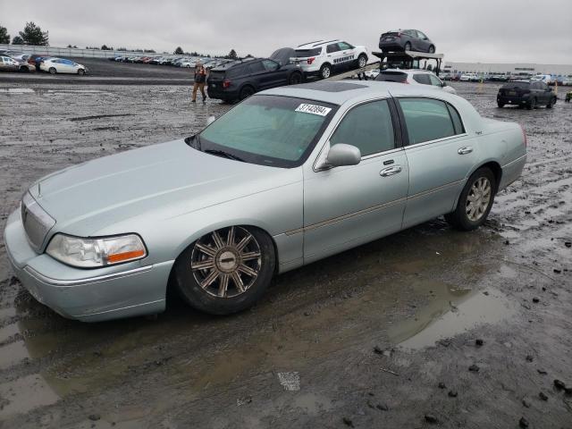 Lincoln Towncar (2007)