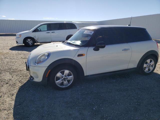 Mini Cooper (2015)