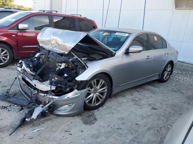 Hyundai Genesis (2012)