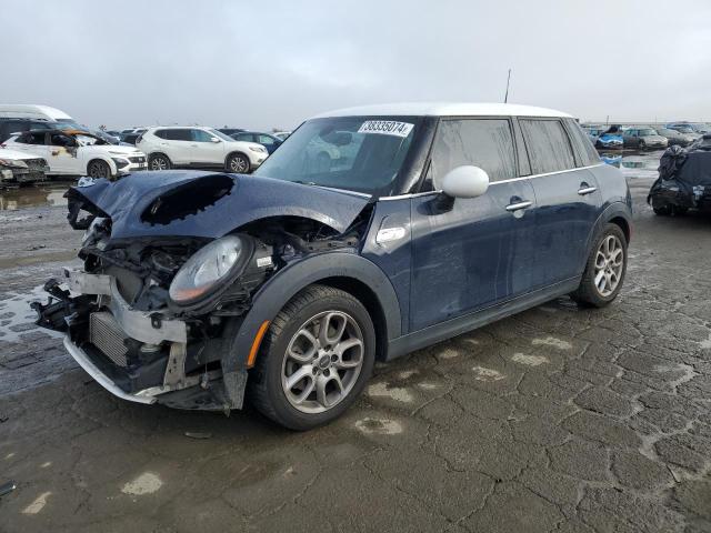 Mini Cooper (2015)