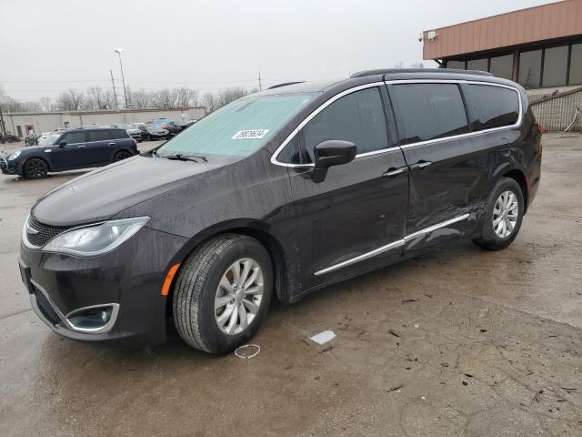 Chrysler Pacifica (2017)