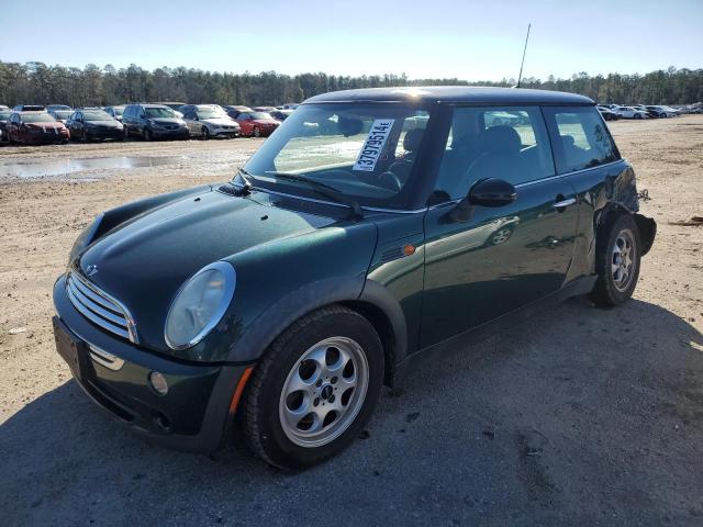 Mini Cooper (2005)