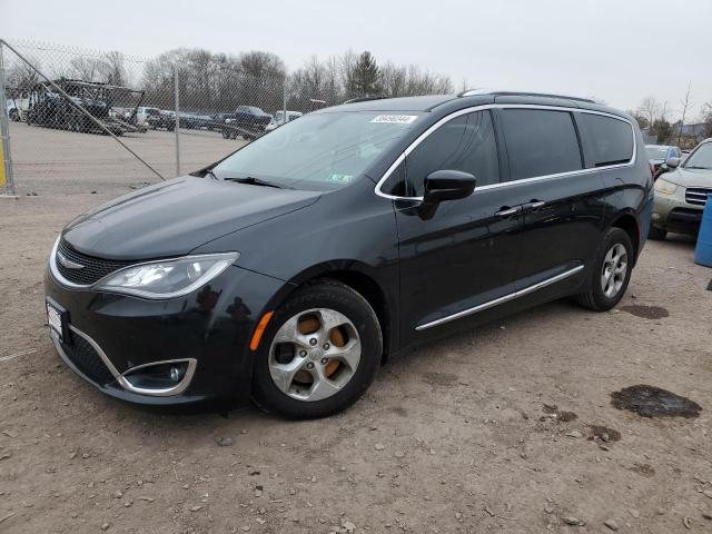 Chrysler Pacifica (2017)