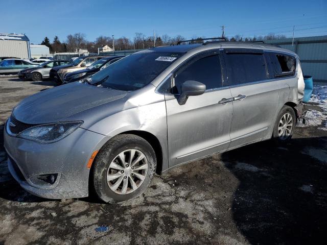 Chrysler Pacifica (2017)