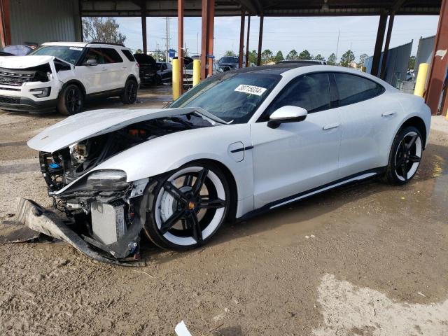 Porsche Taycan (2021)