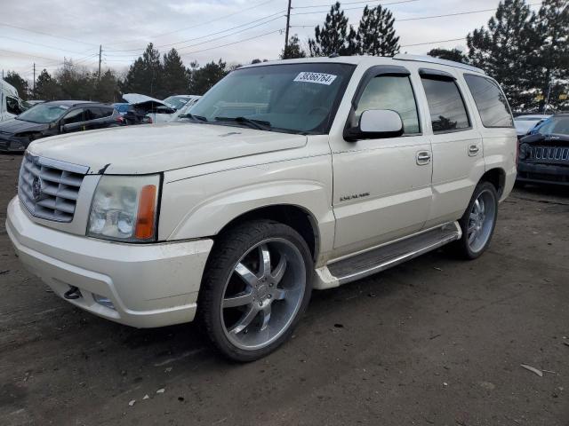 Cadillac Escalade (2004)