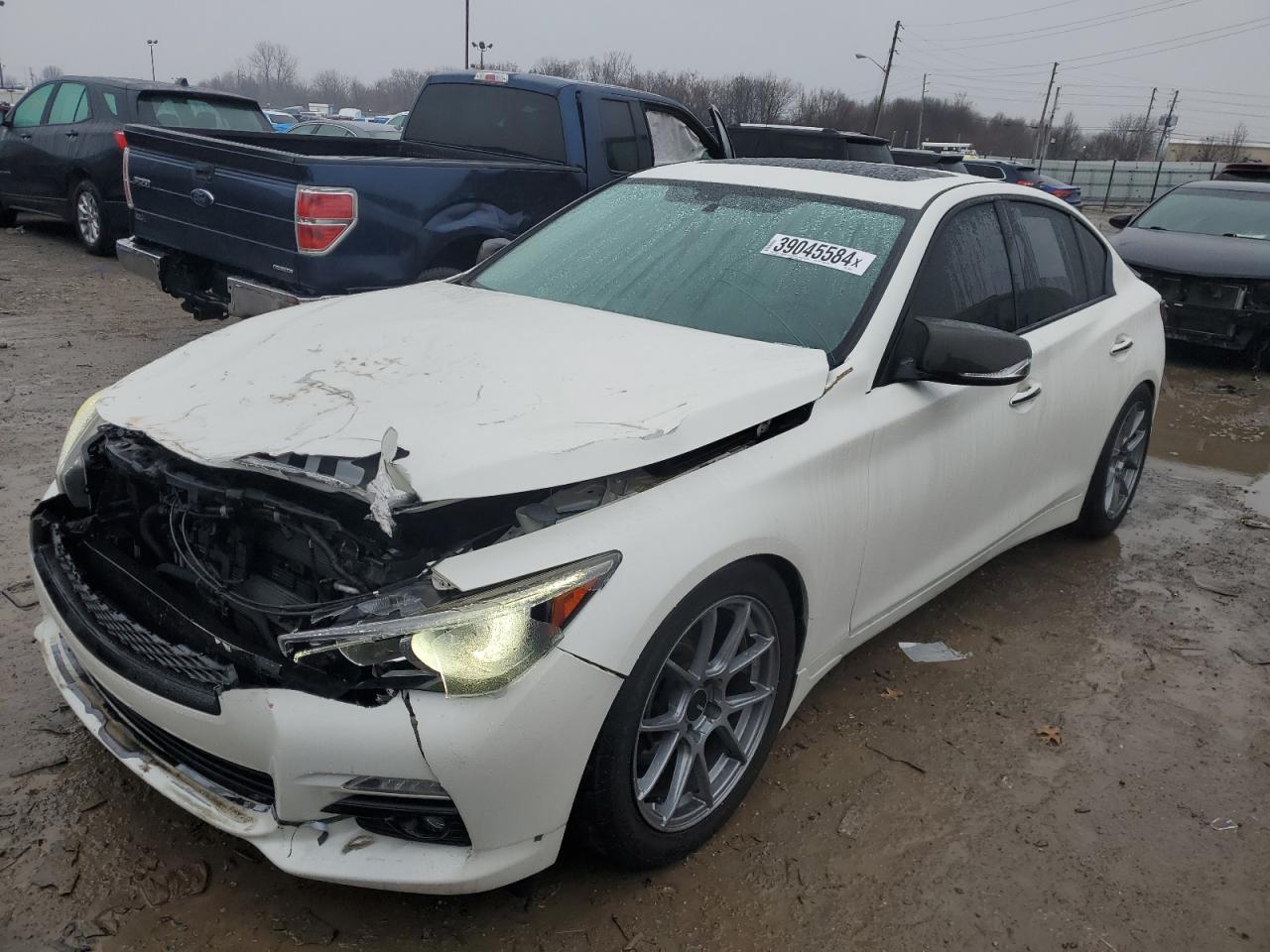 Infiniti Q50 premiu (2017)
