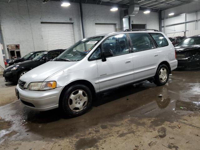 Isuzu Oasis (1996)