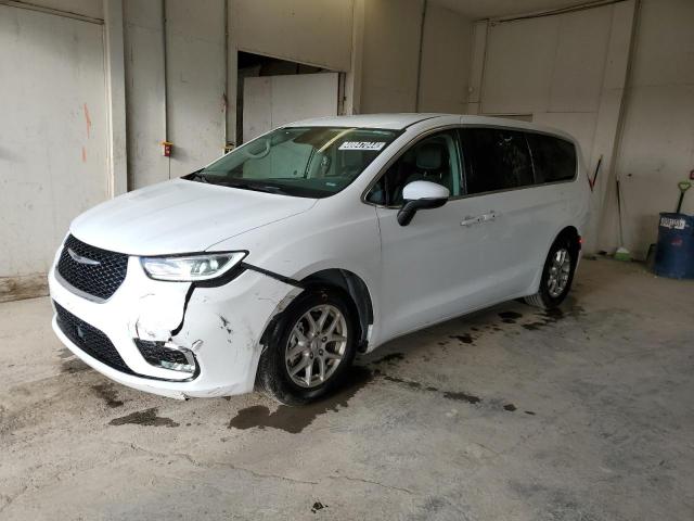 Chrysler Pacifica (2023)