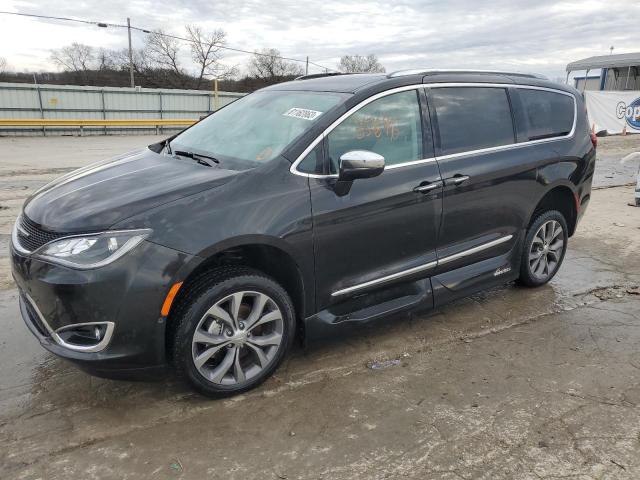 Chrysler Pacifica (2017)