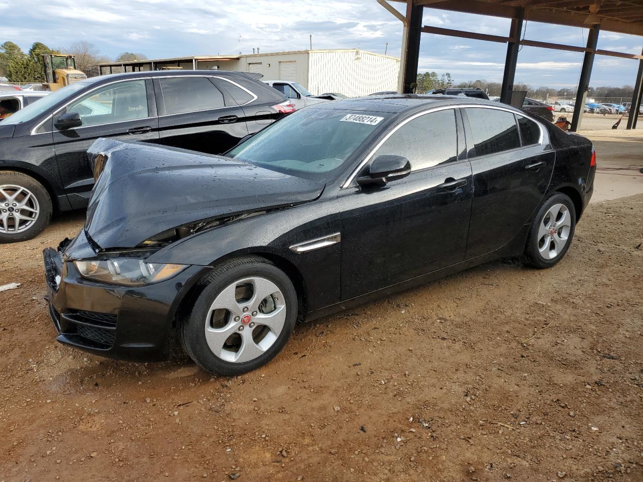 Jaguar Xe (2017)
