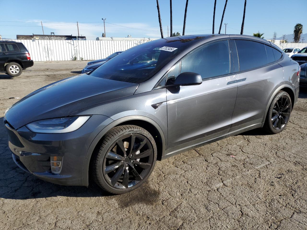Tesla Model x (2021)