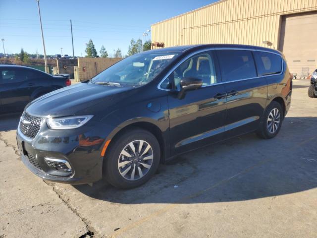 Chrysler Pacifica (2023)