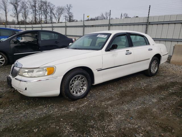 Lincoln Towncar (1999)