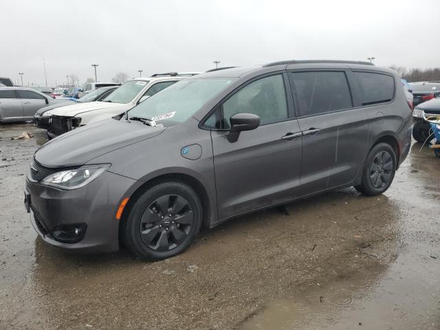 Chrysler Pacifica (2020)