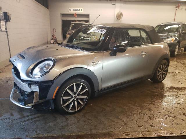 Mini Cooper (2016)