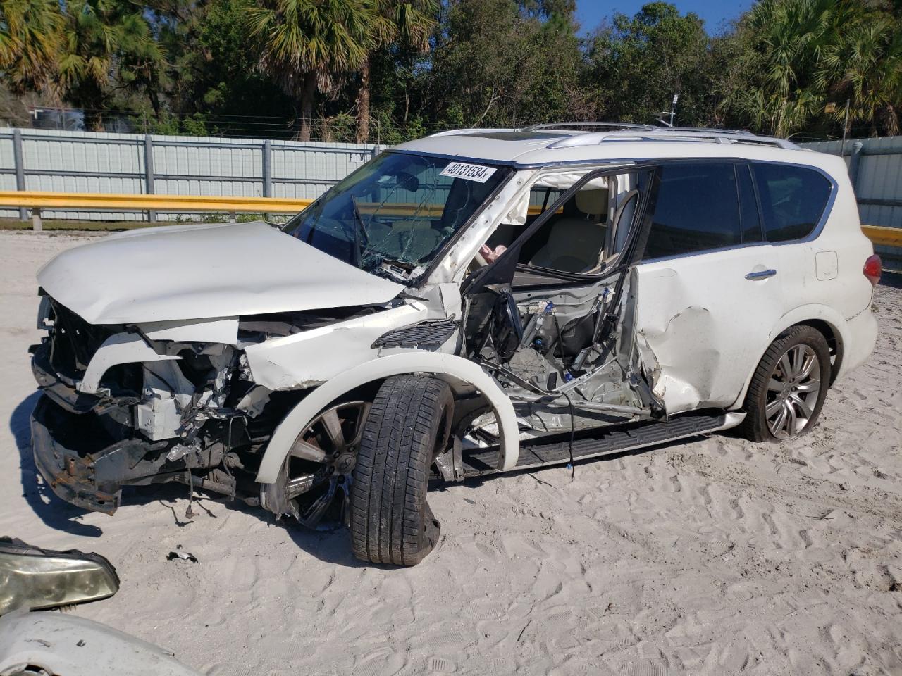 Infiniti Qx56 (2012)
