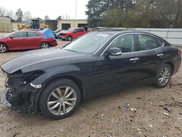Infiniti Q70 (2016)