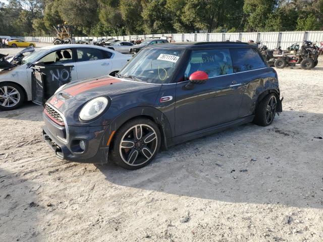 Mini Cooper (2015)