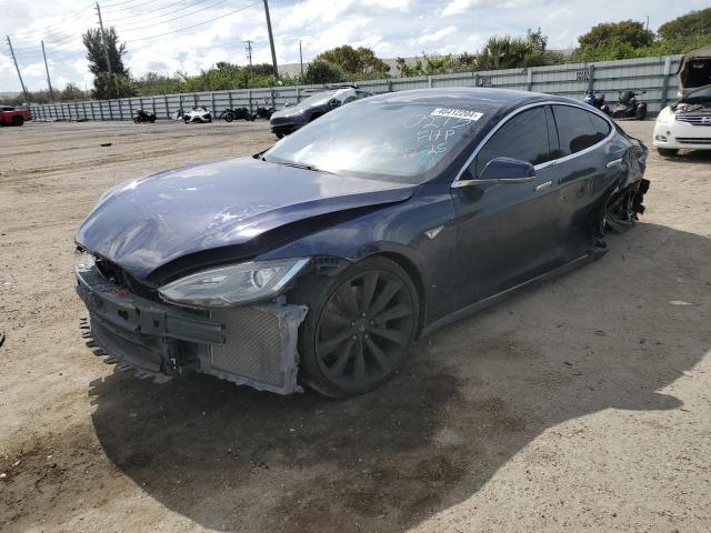 Tesla Model s (2014)