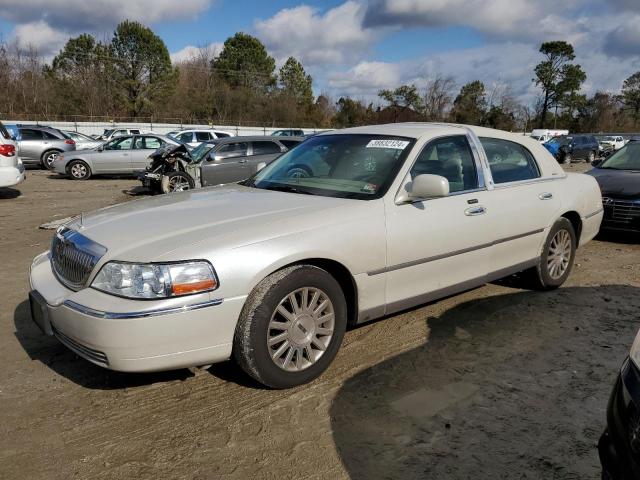 Lincoln Towncar (2007)