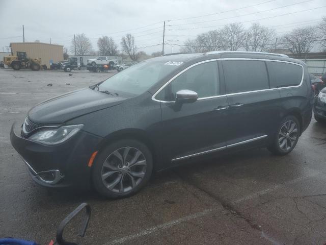 Chrysler Pacifica (2017)