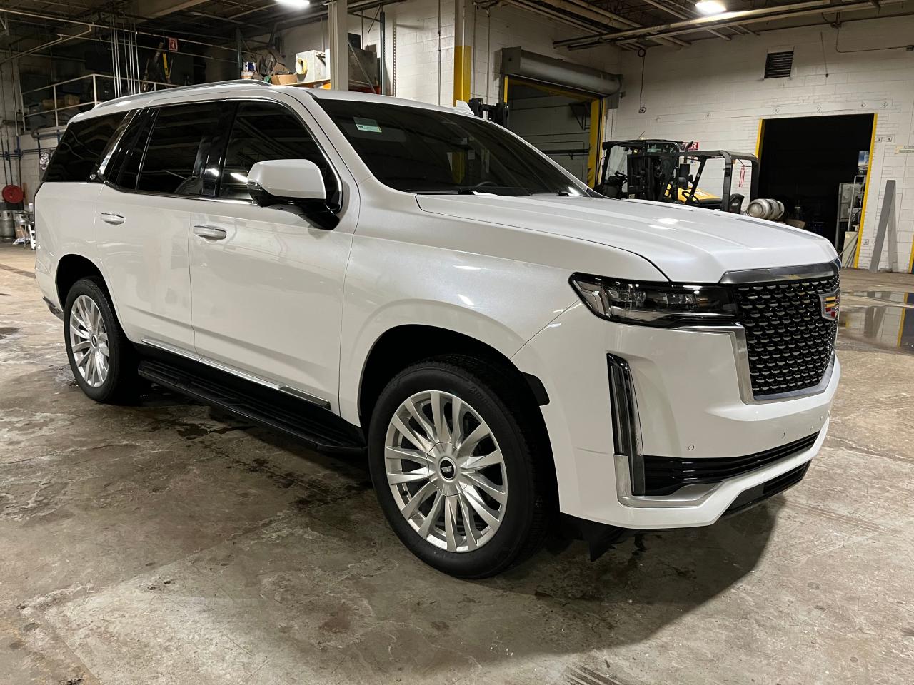 Cadillac Escalade (2023)