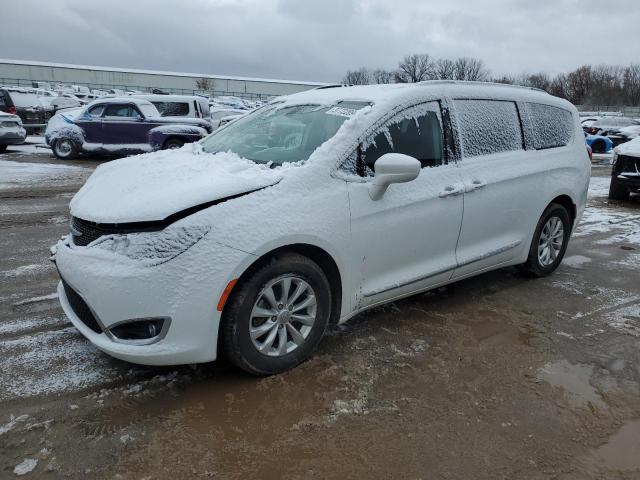 Chrysler Pacifica (2017)