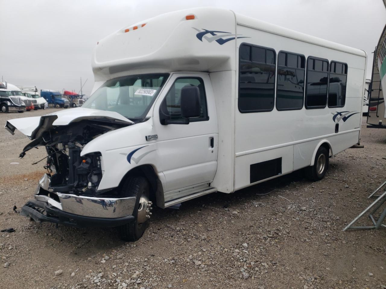 Ford Econoline (2013)