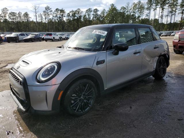 Mini Cooper (2024)