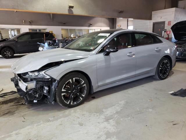 Kia K5 (2021)