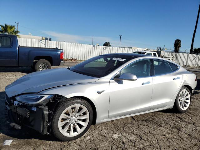 Tesla Model s (2016)