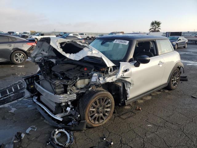 Mini Cooper (2020)