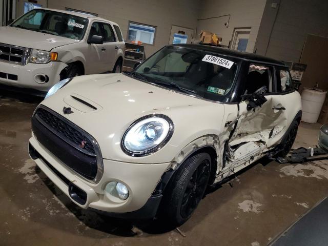 Mini Cooper (2017)