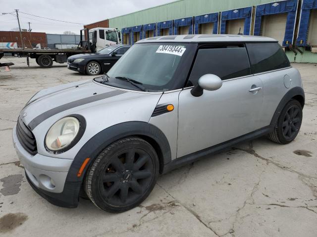 Mini Cooper (2008)