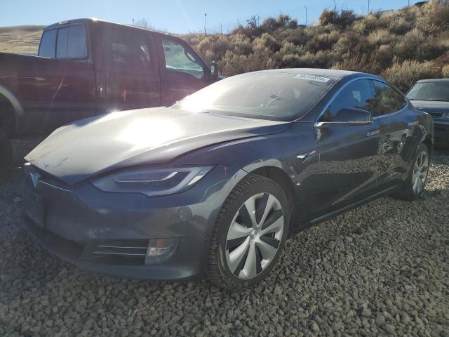 Tesla Model s (2020)