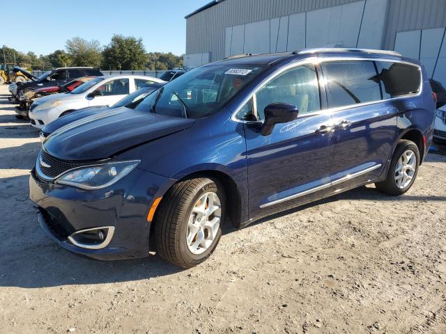 Chrysler Pacifica (2017)