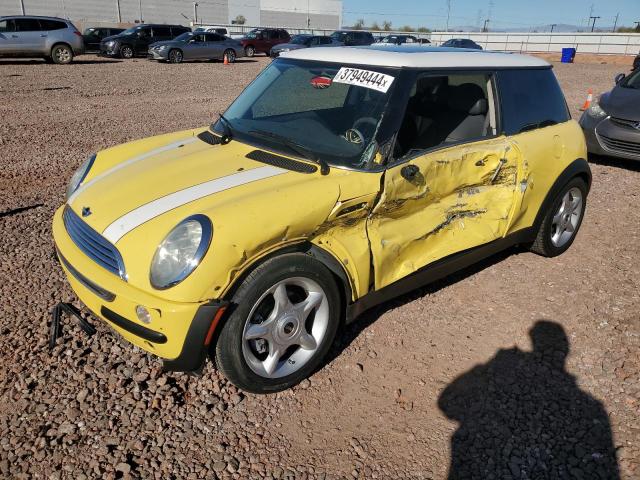 Mini Cooper (2003)