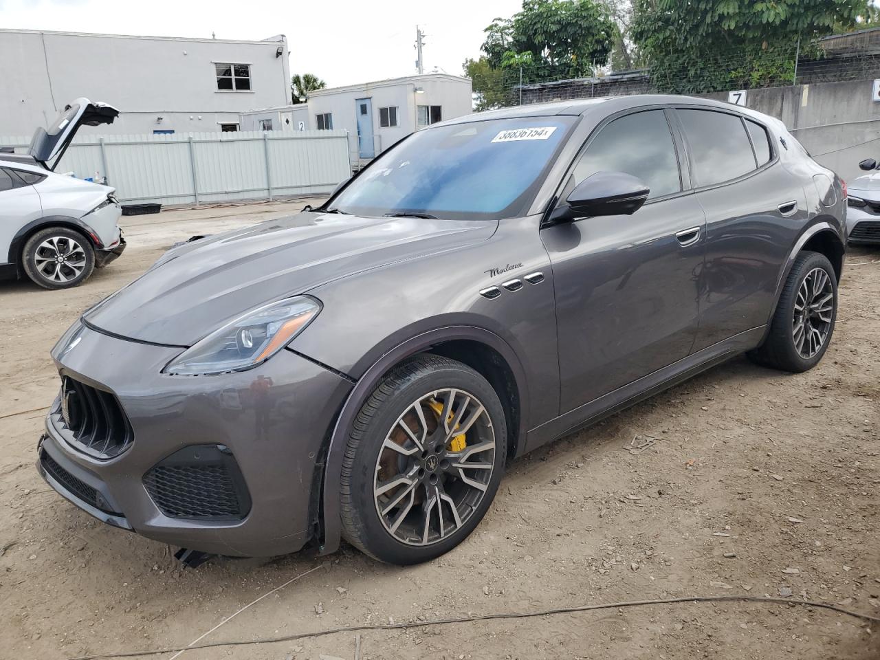 Maserati Grecale (2023)